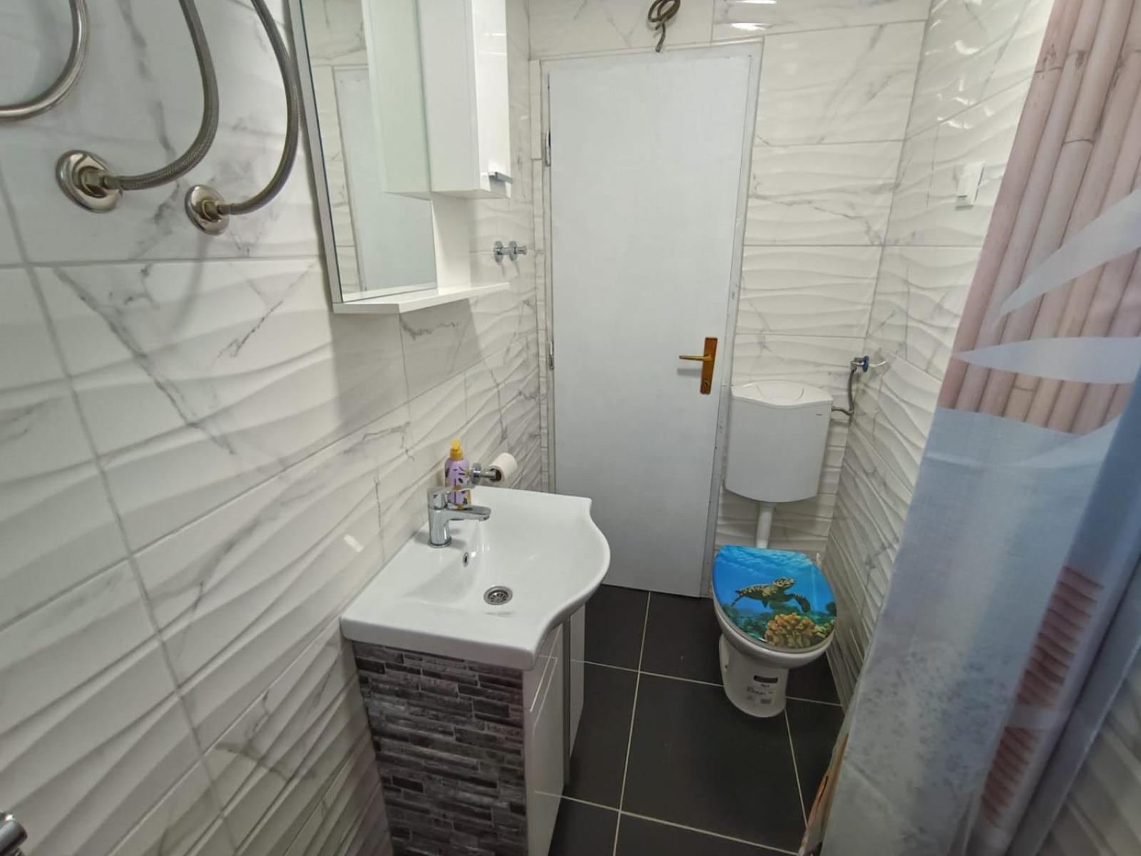 Guesthouse Eljuga Family Stari Grad  Eksteriør billede